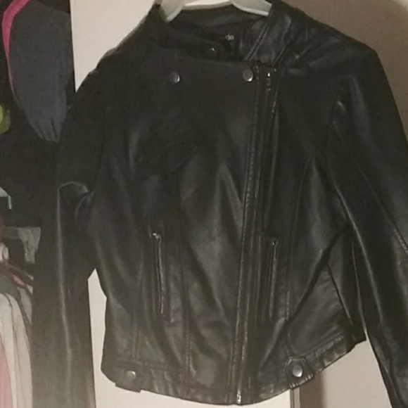 Jacket - Picture 2 of 2